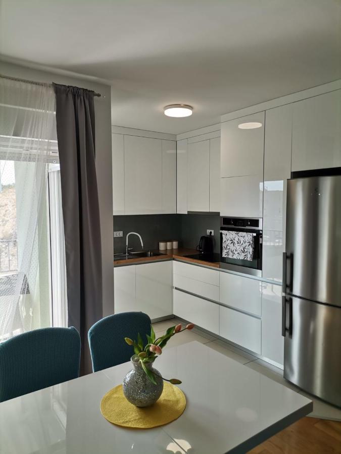 Apartman Rita Apartamento Makarska Exterior foto